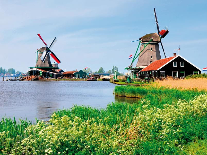 The windmills of Zaanse Schans, Netherlands The windmills of Zaanse Schans, Netherlands